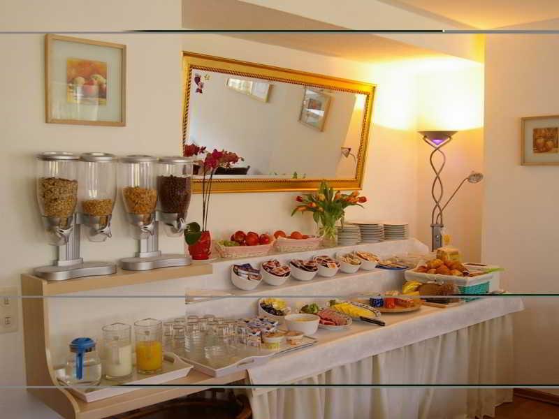 Hotel Paris Düsseldorf Extérieur photo