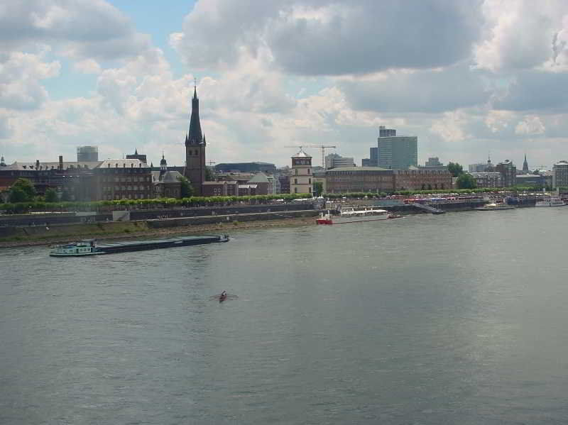 Hotel Paris Düsseldorf Extérieur photo