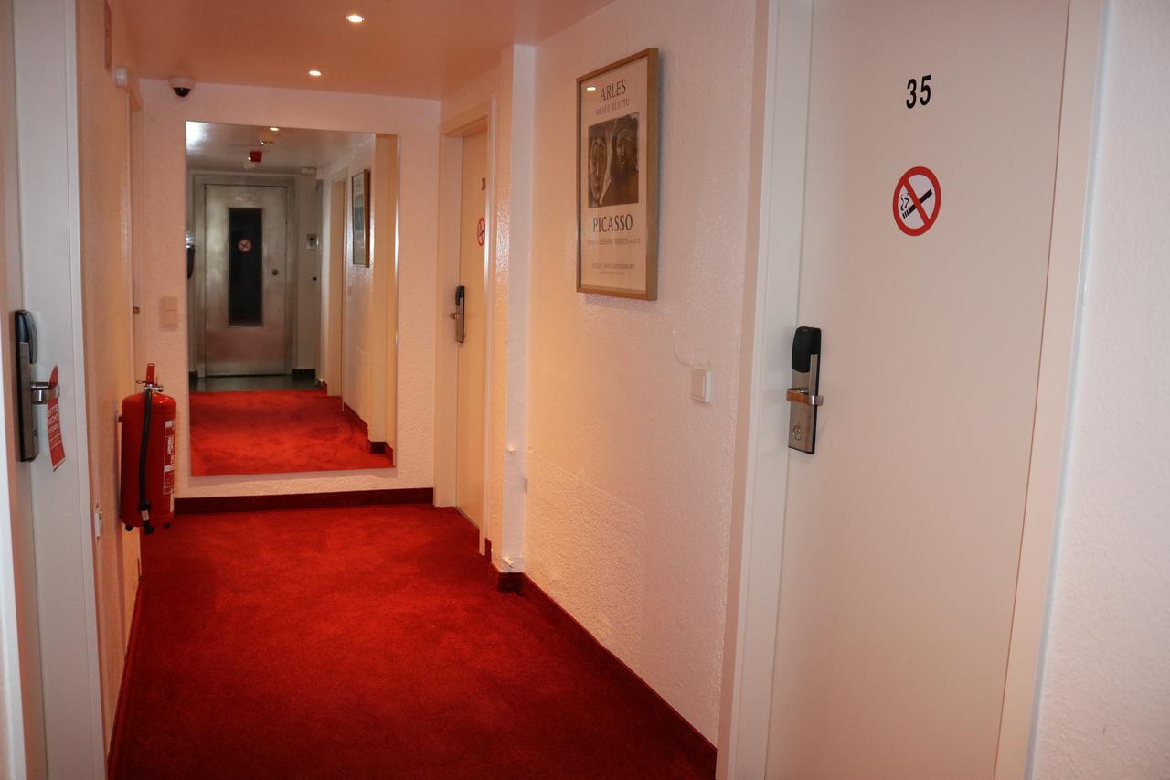 Hotel Paris Düsseldorf Extérieur photo